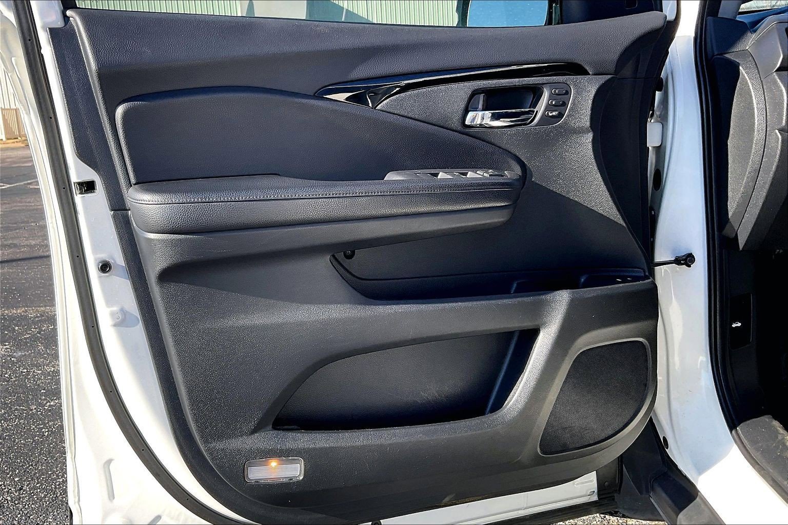 Used 2019 Honda Pilot Touring image 19