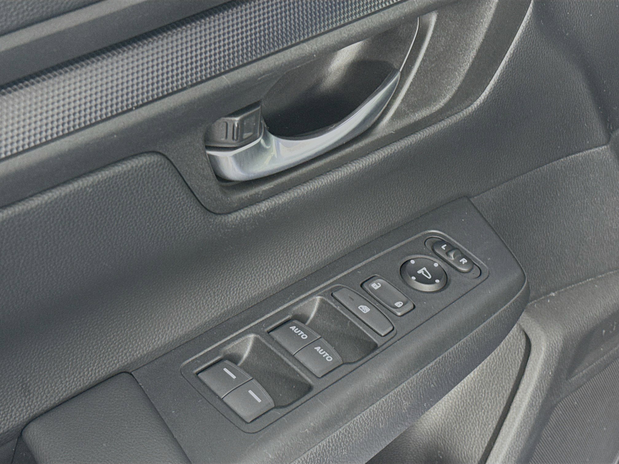 Certified 2024 Honda CR-V Sport image 17