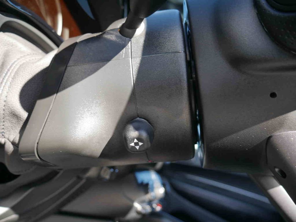 Certified 2025 Dodge Durango GT image 27