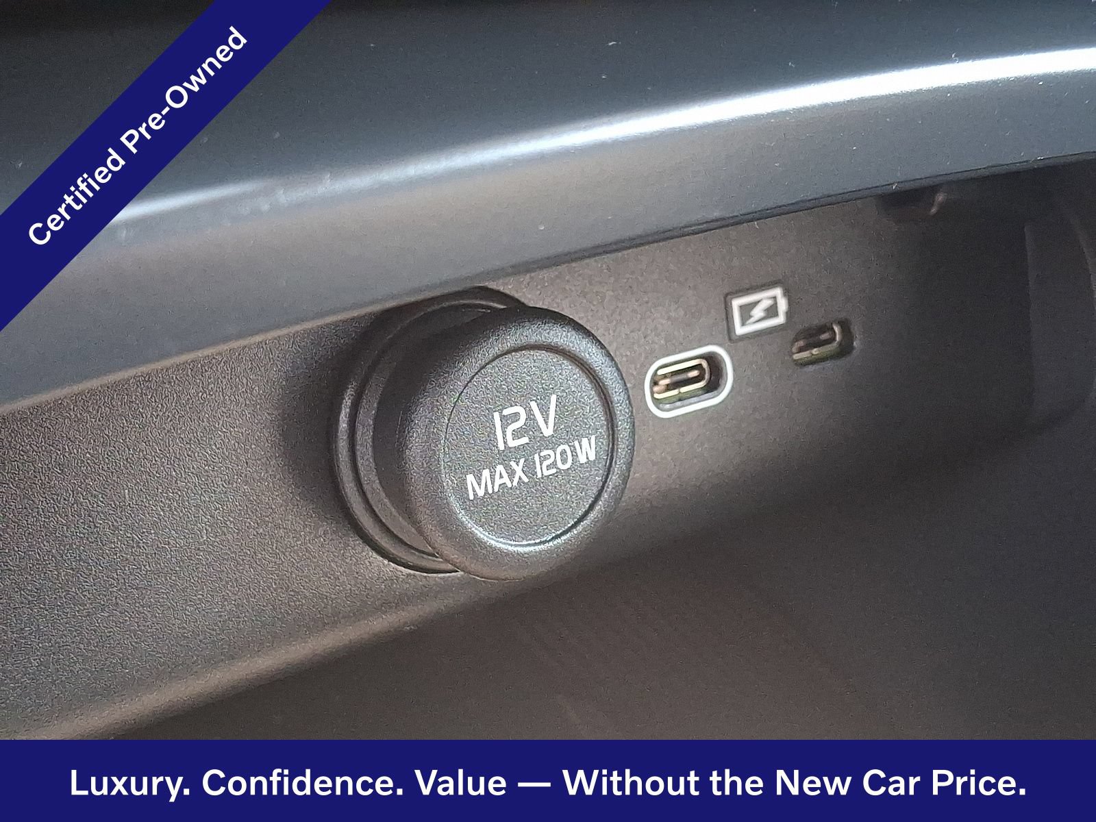 Certified 2024 Volvo XC40 B5 Core AWD/4WD image 27
