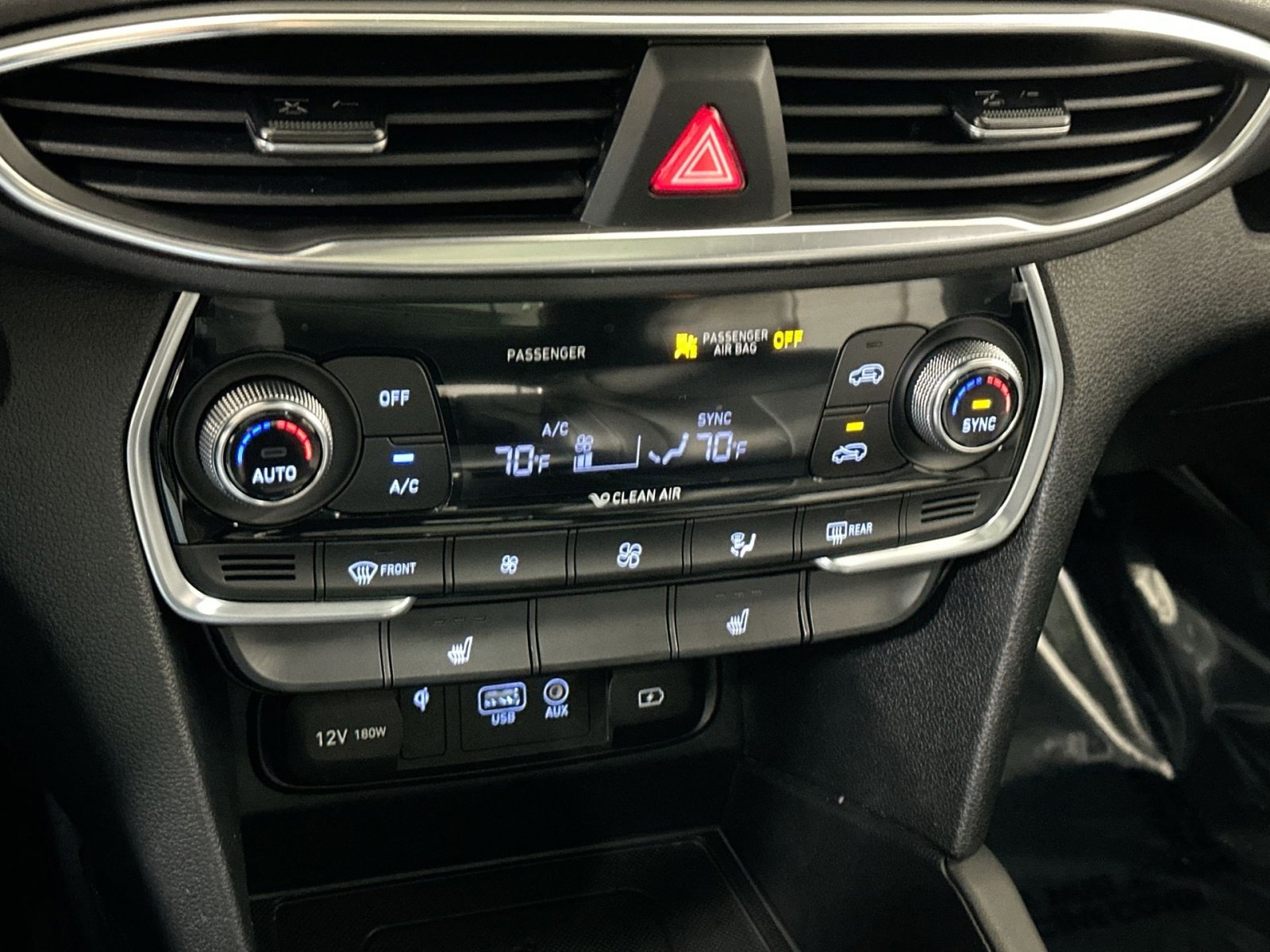 Used 2020 Hyundai Santa Fe SEL image 25