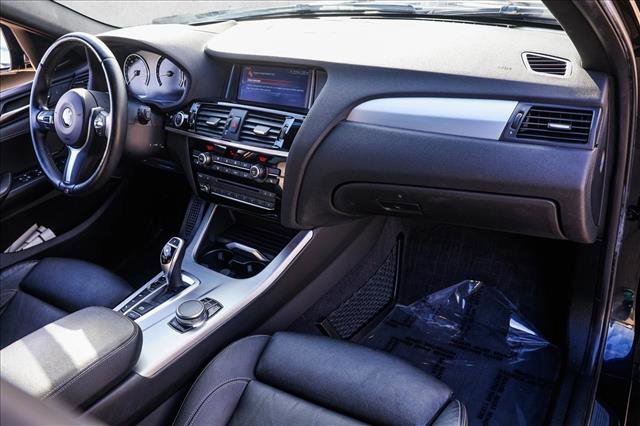 Used 2017 BMW X4 M40i image 27