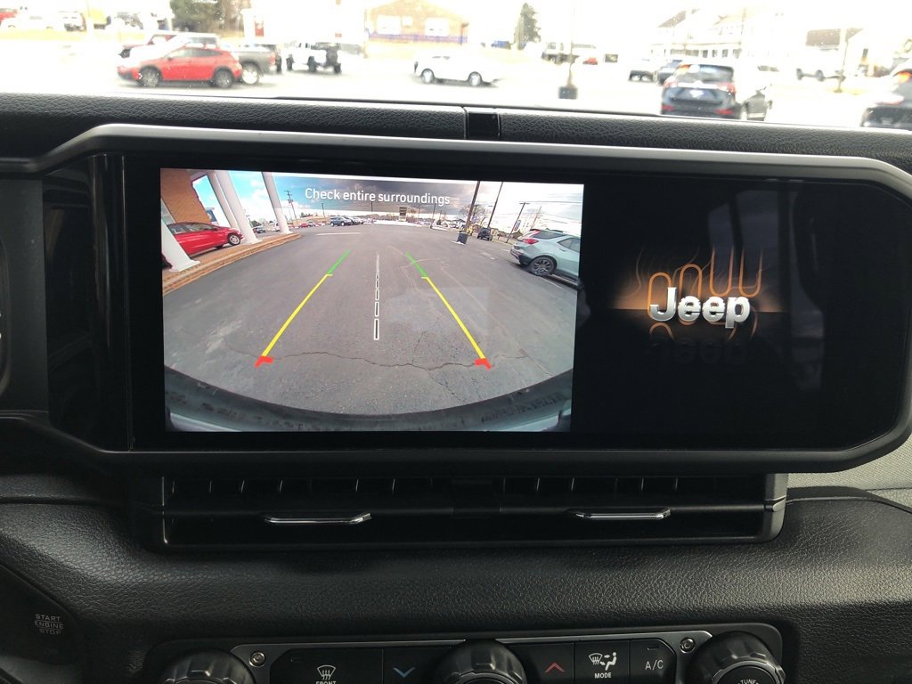 Used 2024 Jeep Wrangler Sport S image 23