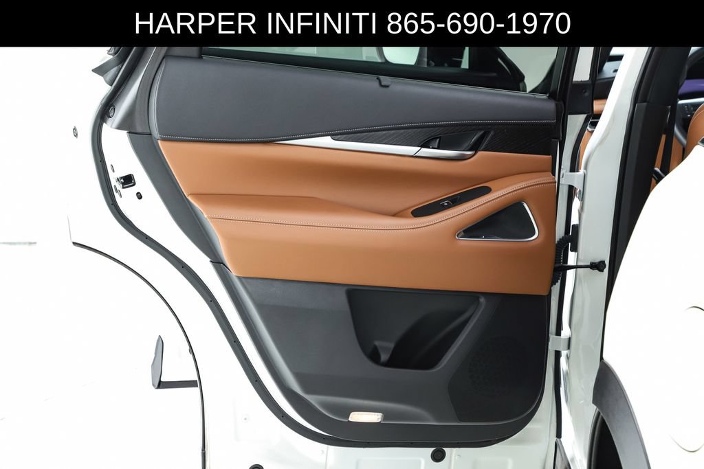 Used 2025 INFINITI QX60 Autograph w/ Lighting Package (N94) AWD/4WD image 14