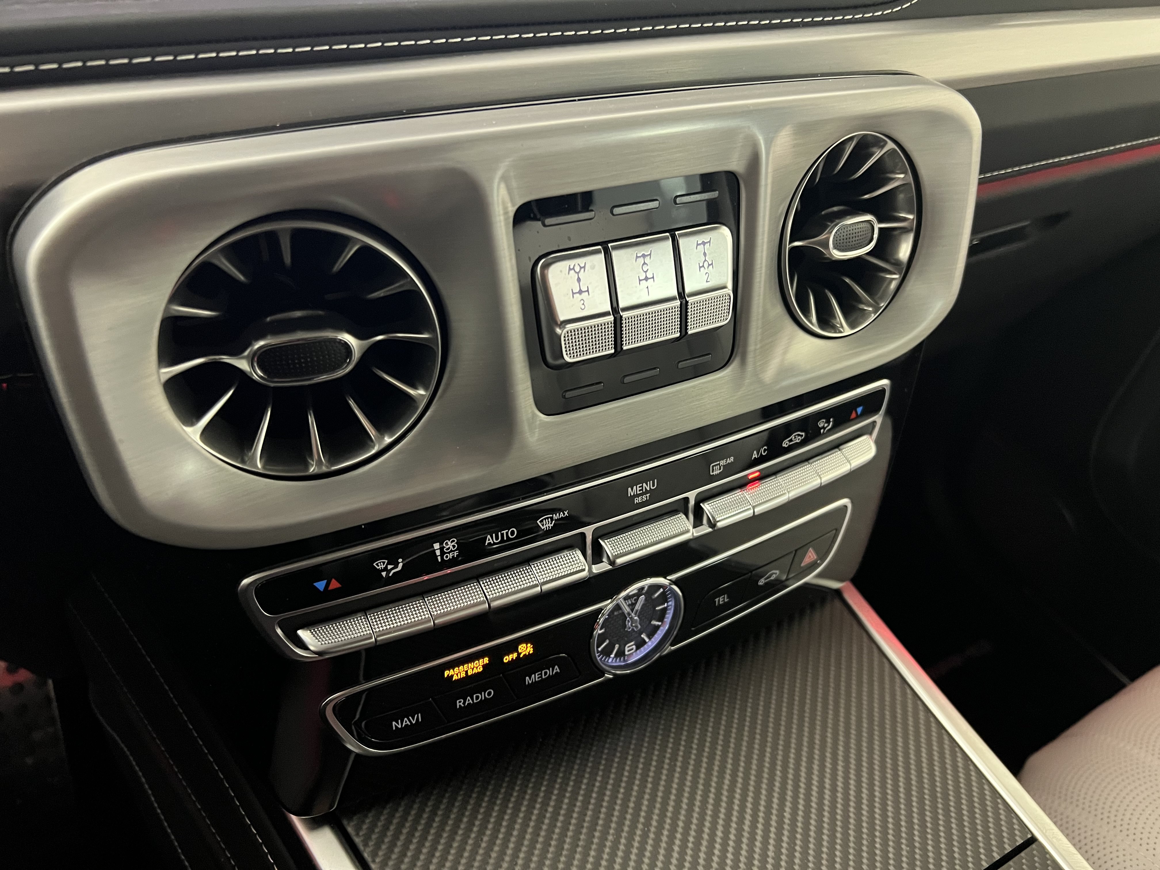 Used 2021 Mercedes-Benz G 63 AMG 4MATIC image 32
