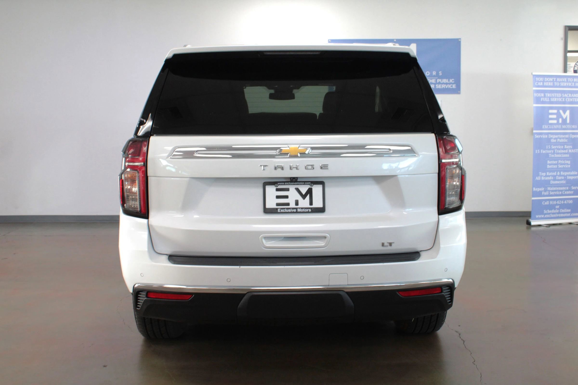 Used 2023 Chevrolet Tahoe LT w/ LT Signature Package image 6