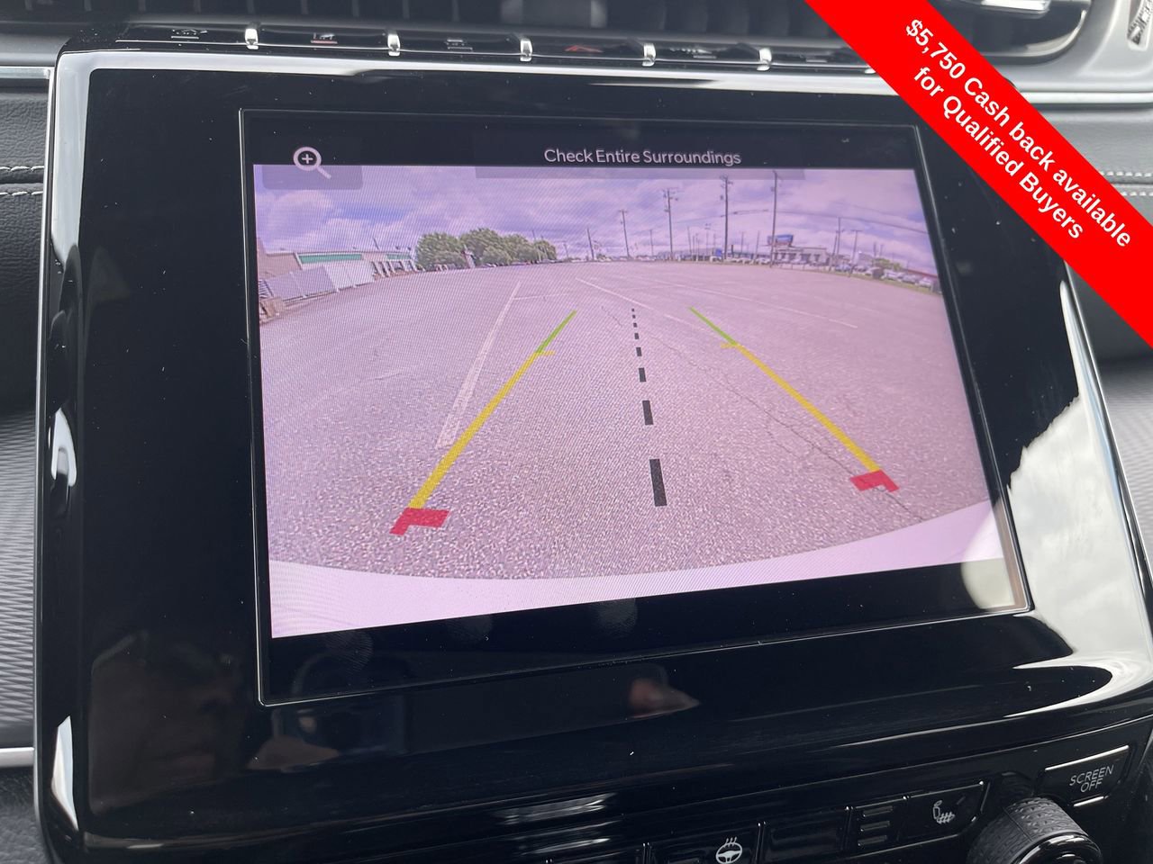 New 2025 Jeep Grand Cherokee Laredo X w/ Luxury Tech Group I image 4