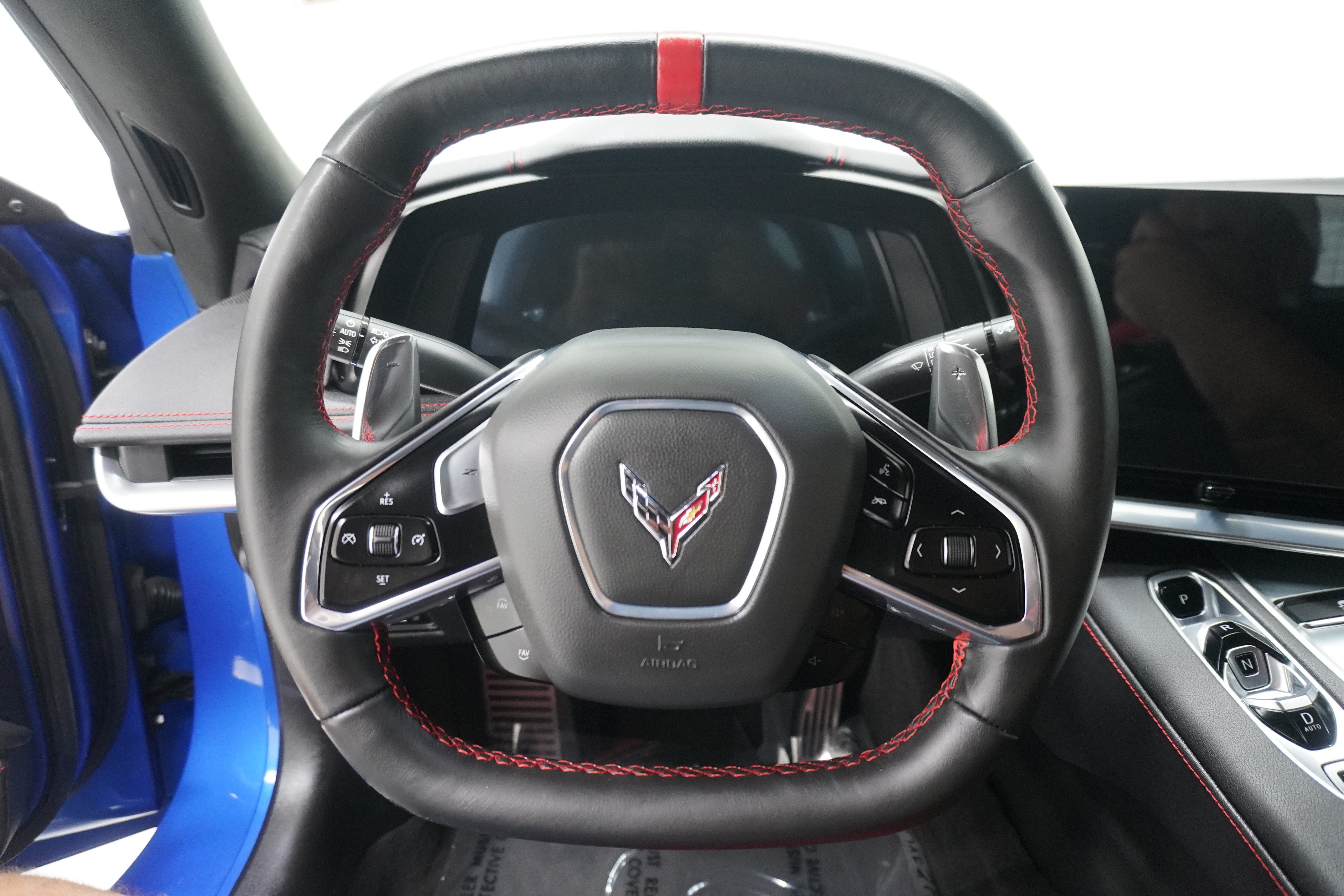 Used 2023 Chevrolet Corvette Stingray Convertible w/ 1LT RWD image 14