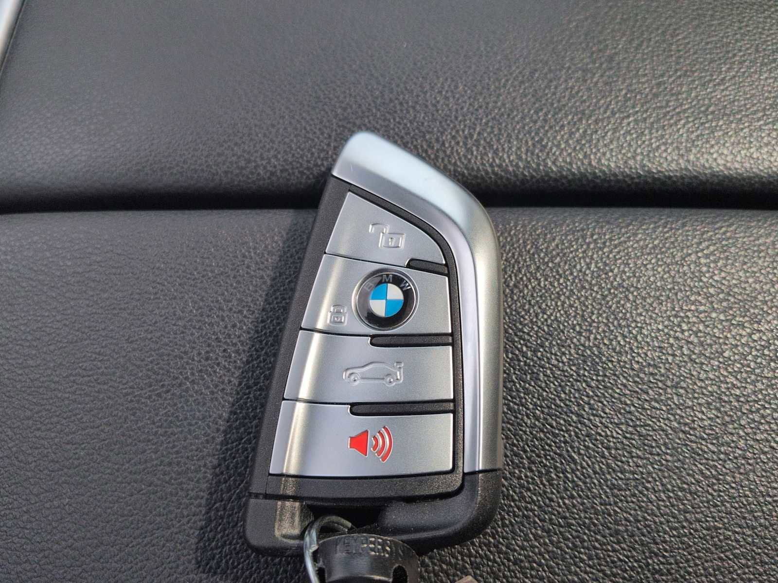 Used 2021 BMW X5 xDrive45e w/ M Sport Package AWD/4WD image 39