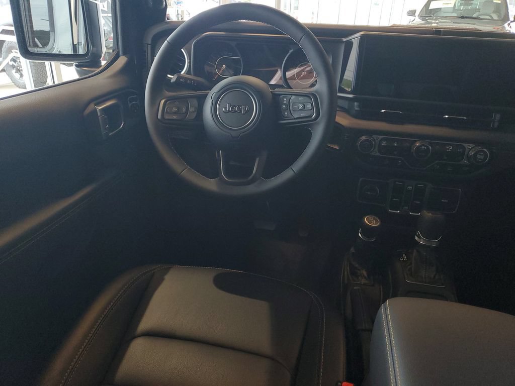 New 2026 Jeep Gladiator Sport AWD/4WD image 22