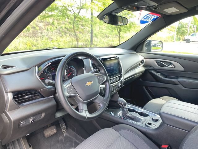 Used 2023 Chevrolet Traverse LT FWD image 10
