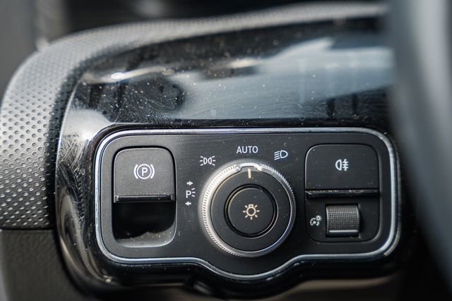 Certified 2023 Mercedes-Benz CLA 250 4MATIC image 40