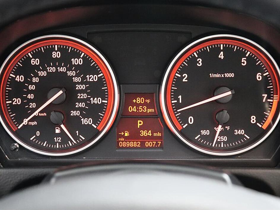 Used 2011 BMW 335i Convertible RWD image 34