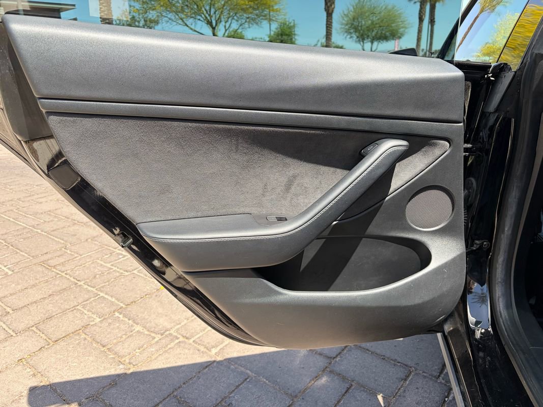 Used 2021 Tesla Model 3 Standard Range Plus RWD image 17