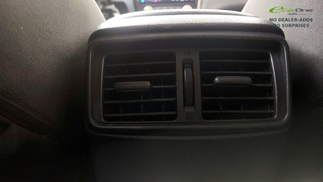 Used 2015 Nissan Rogue S FWD image 53