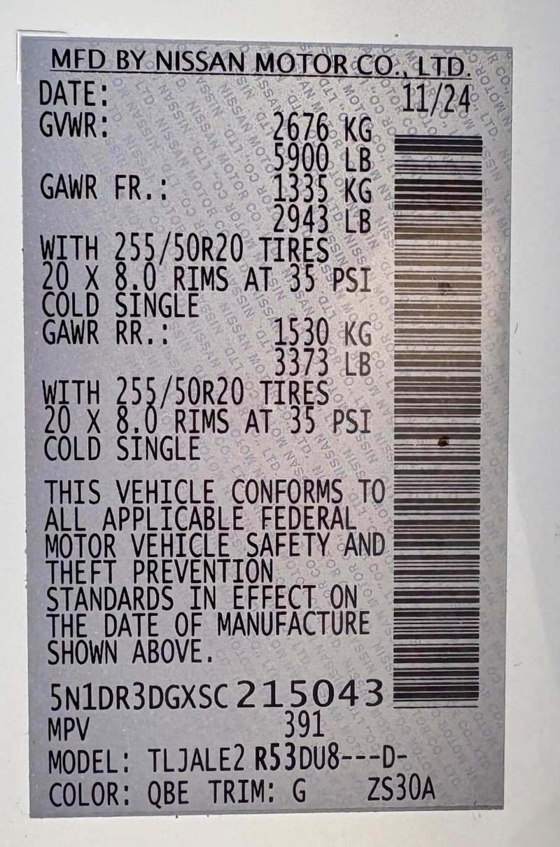 Used 2025 Nissan Pathfinder Platinum w/ Cargo Package FWD image 36