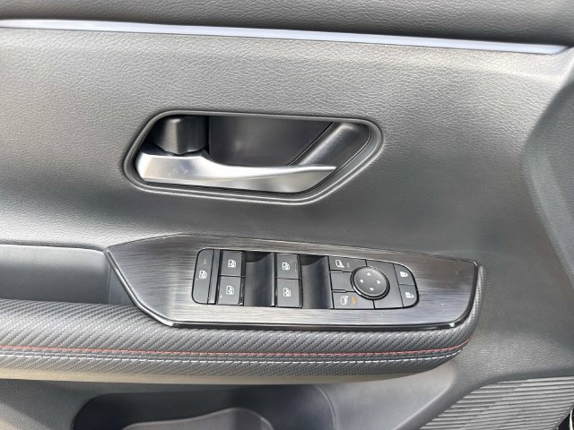 New 2027 Nissan Kicks SR FWD image 22