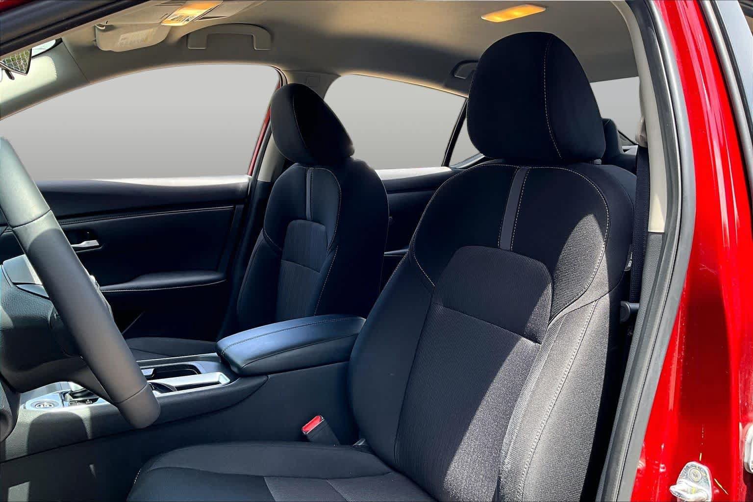 Used 2023 Nissan Sentra SV w/ All-Weather Package FWD image 8