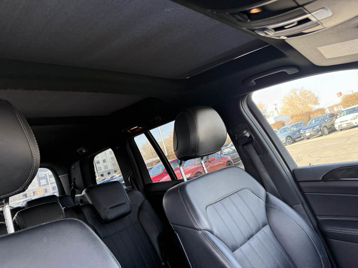 Used 2019 Mercedes-Benz GLS 450 4MATIC image 17