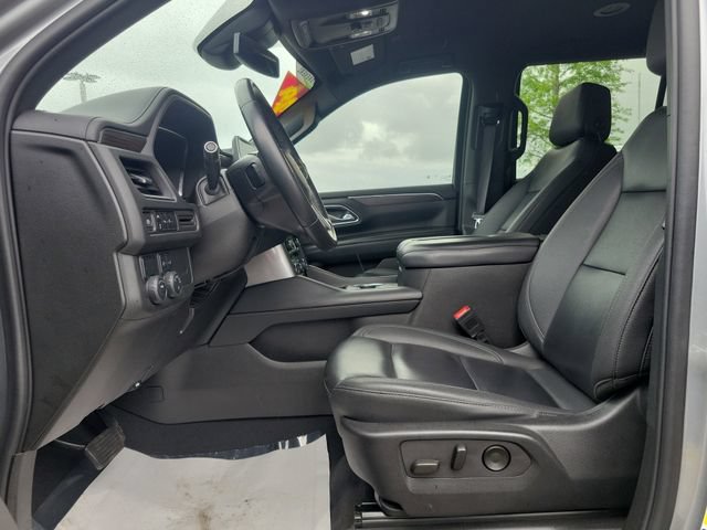 Used 2024 Chevrolet Tahoe LT RWD image 16