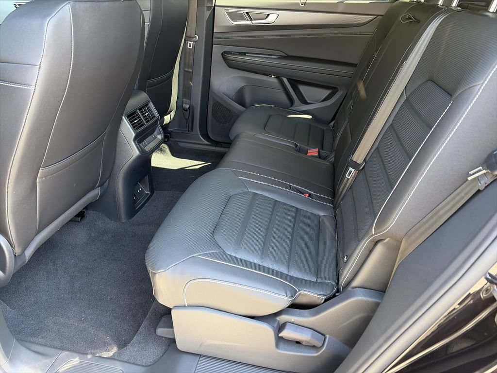 New 2026 Volkswagen Atlas Cross Sport SEL AWD/4WD image 19