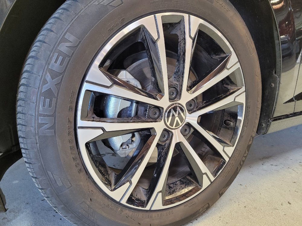 Used 2024 Volkswagen Jetta Sport image 30