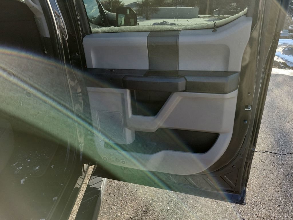 Used 2018 Ford F150 XL w/ Equipment Group 101A Mid image 14