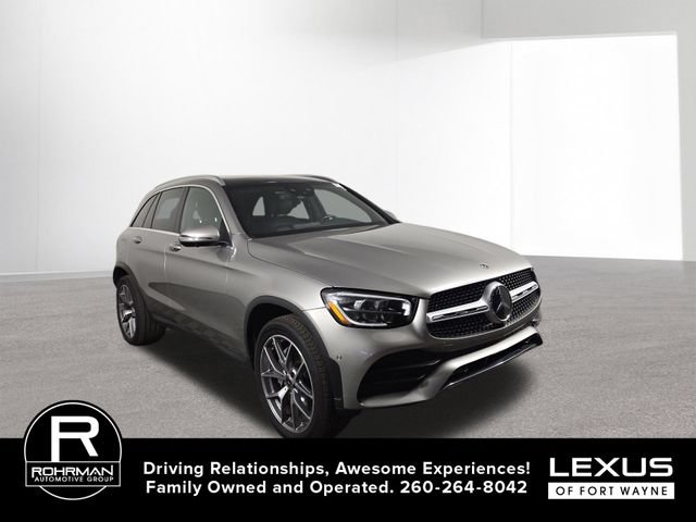Used 2021 Mercedes-Benz GLC 300 4MATIC image 4