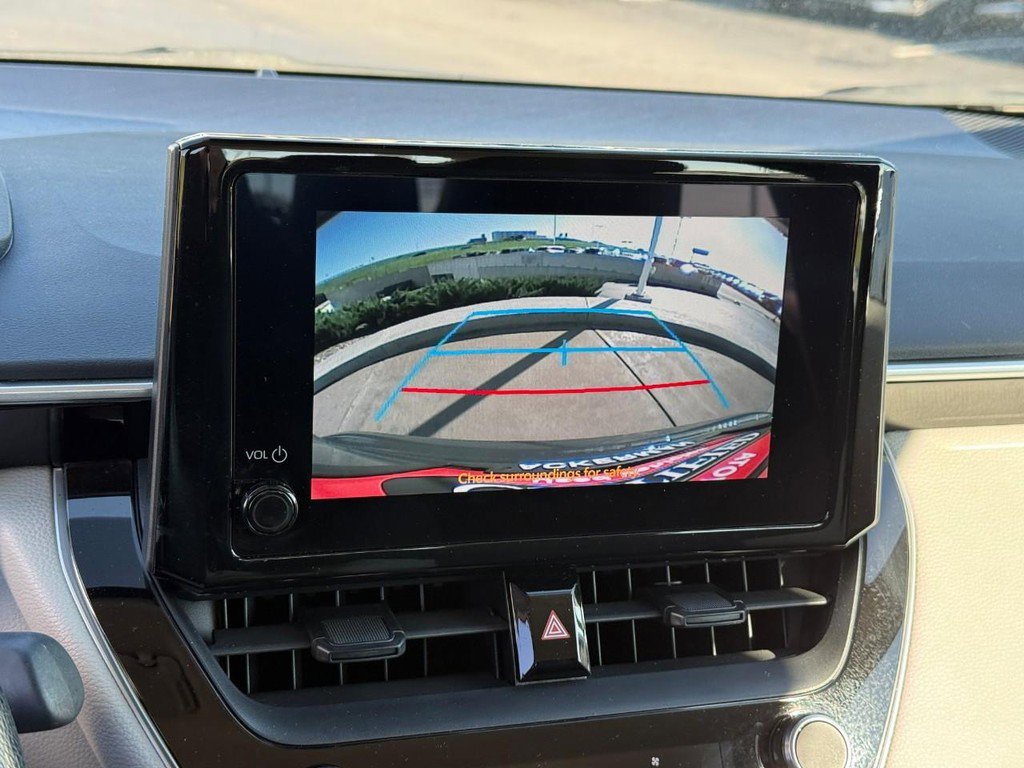 Certified 2024 Toyota Corolla LE FWD image 23