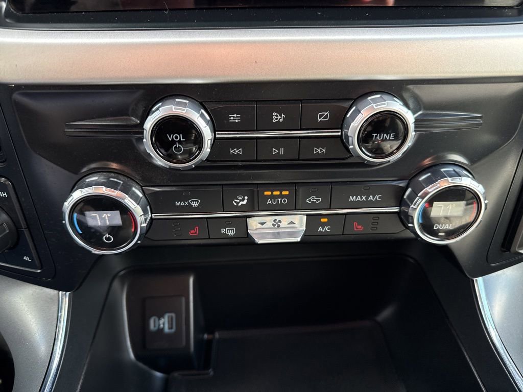 Used 2021 Ford F150 XLT w/ Equipment Group 302A High AWD/4WD image 15