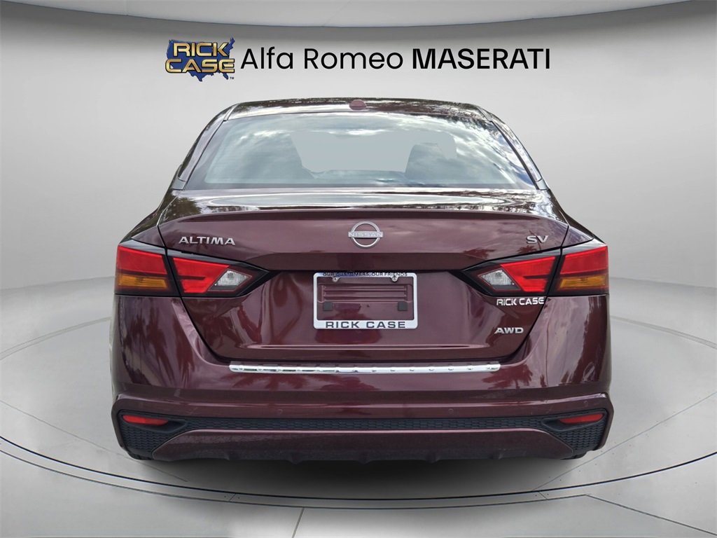 Used 2023 Nissan Altima 2.5 SV image 5