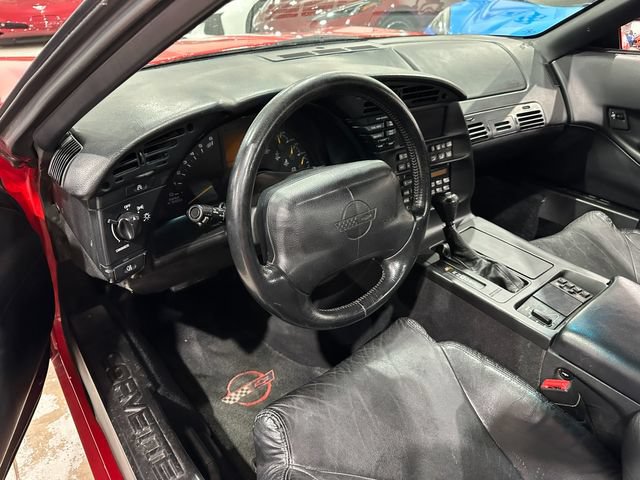 Used 1996 Chevrolet Corvette Convertible RWD image 10