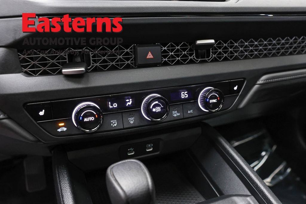 Used 2024 Honda Accord EX image 19