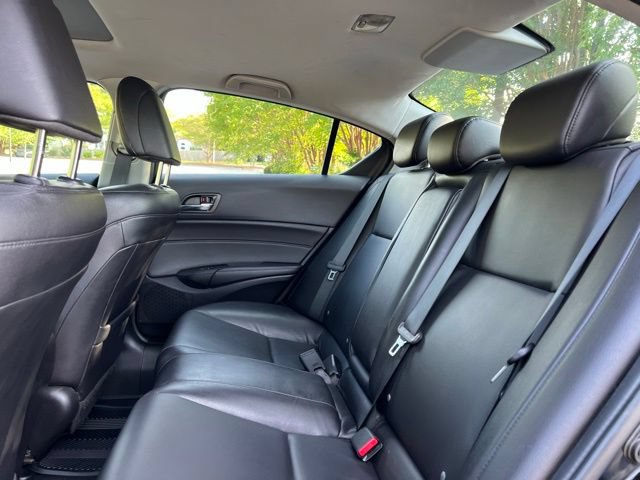 Used 2017 Acura ILX FWD image 16