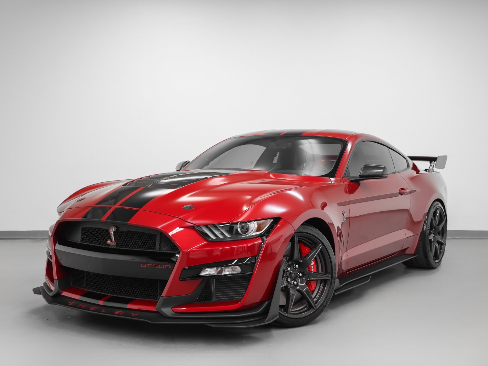 Used 2020 Ford Mustang Shelby GT500 w/ Carbon Fiber Track Pack video 1