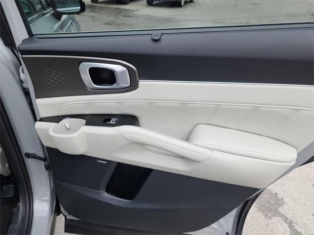 New 2026 Kia Sorento SX image 19