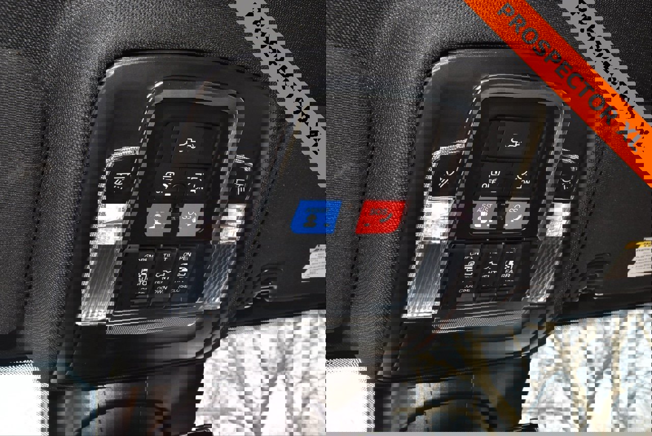 Used 2022 RAM 2500 Limited image 31