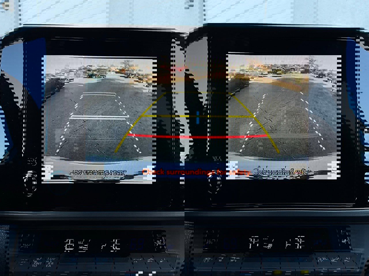 Used 2025 Toyota Camry LE image 30