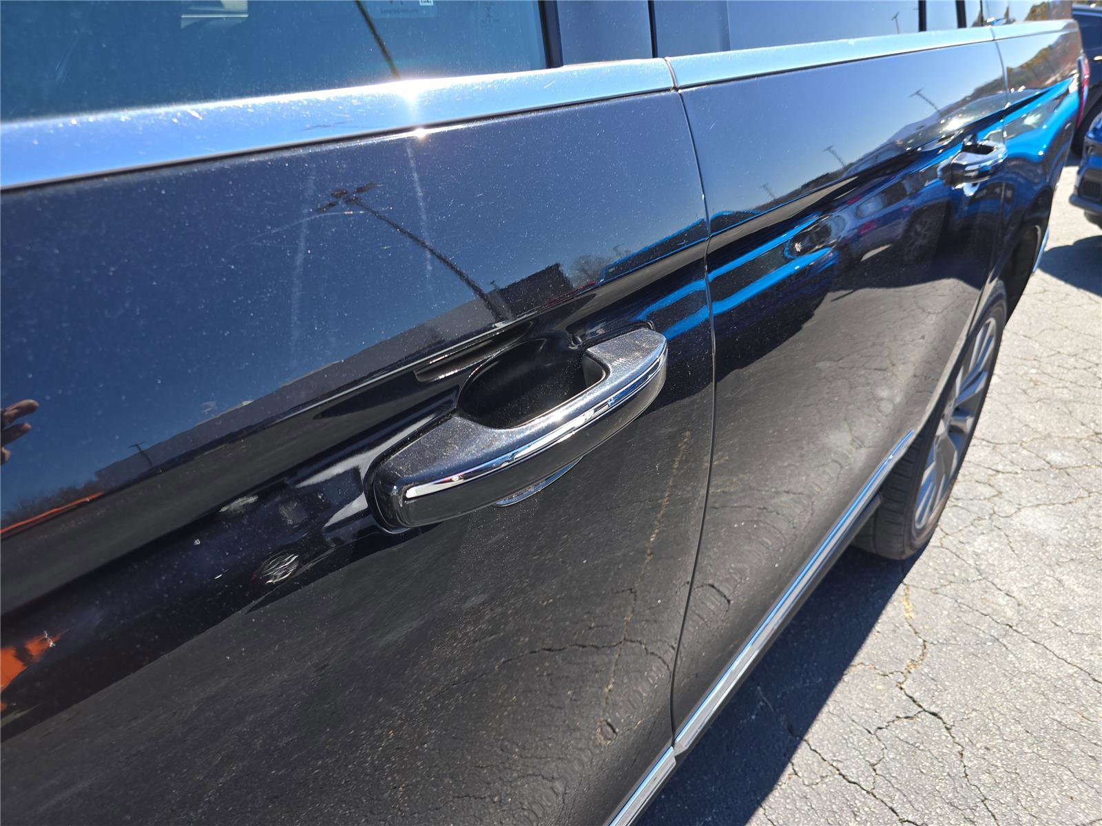 Used 2021 Lincoln Navigator L Reserve image 13