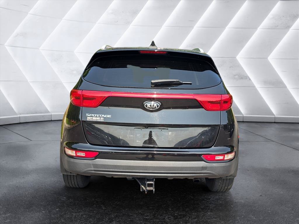 Used 2017 Kia Sportage LX w/ LX Popular Package AWD/4WD image 4