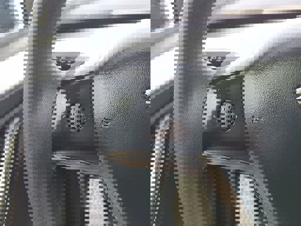 Used 2023 Tesla Model Y Long Range image 17