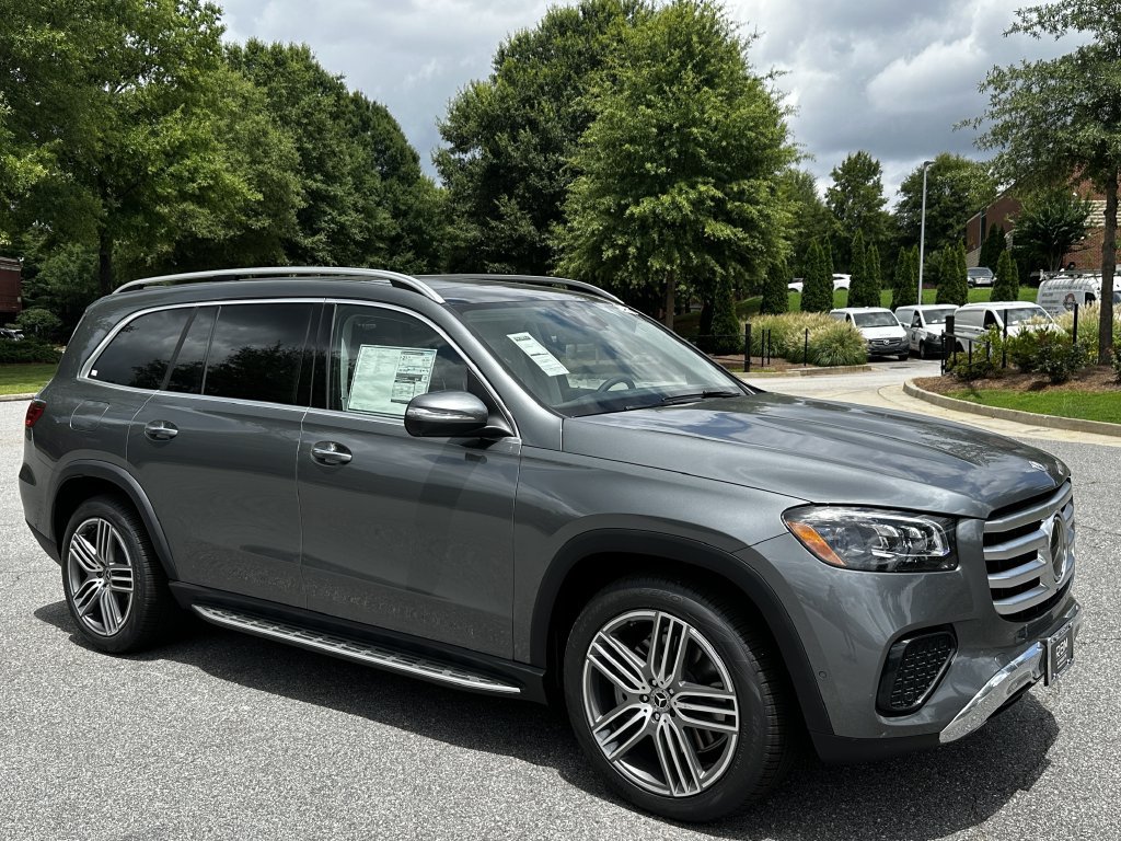 New 2026 Mercedes-Benz GLS 450 4MATIC image 2