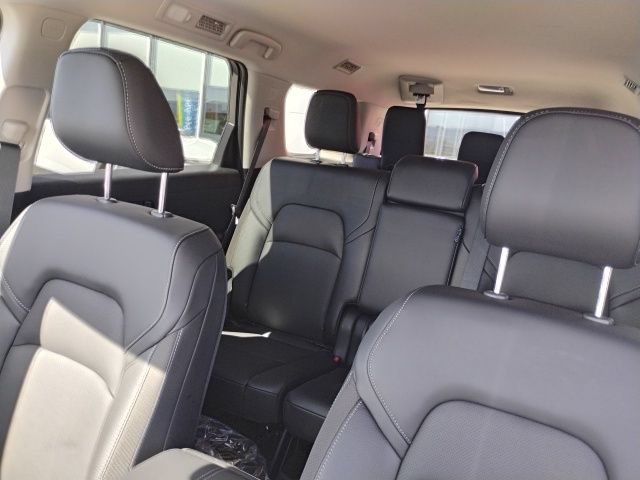 New 2026 Nissan Pathfinder SL w/ Cargo Package AWD/4WD image 18