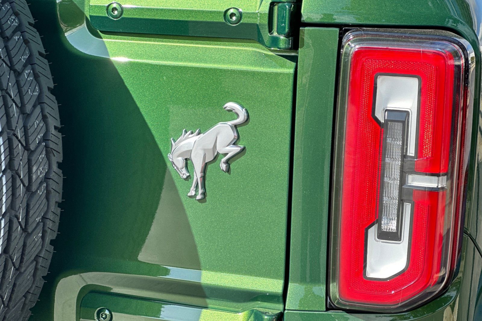 Used 2025 Ford Bronco Outer Banks image 27