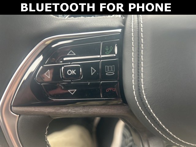 New 2025 Jeep Grand Cherokee L Overland w/ Luxury Tech Group IV image 14