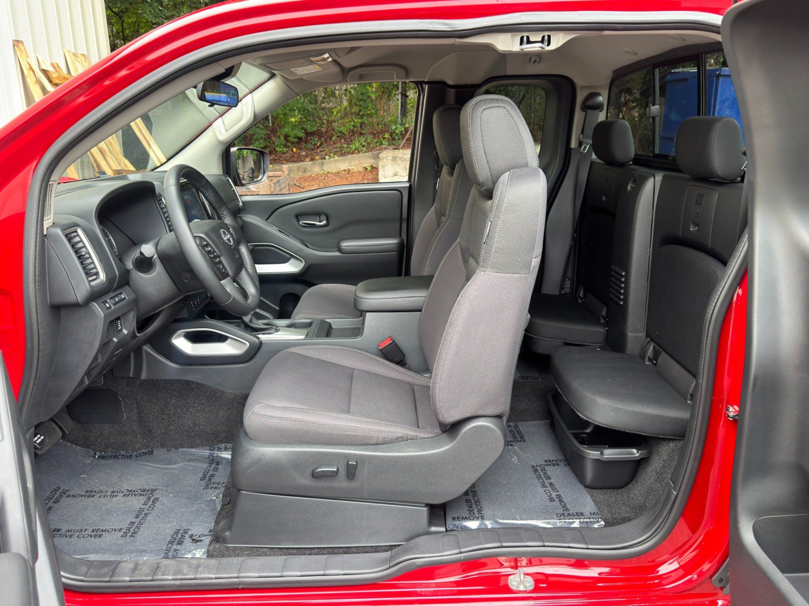 Used 2022 Nissan Frontier SV RWD image 29