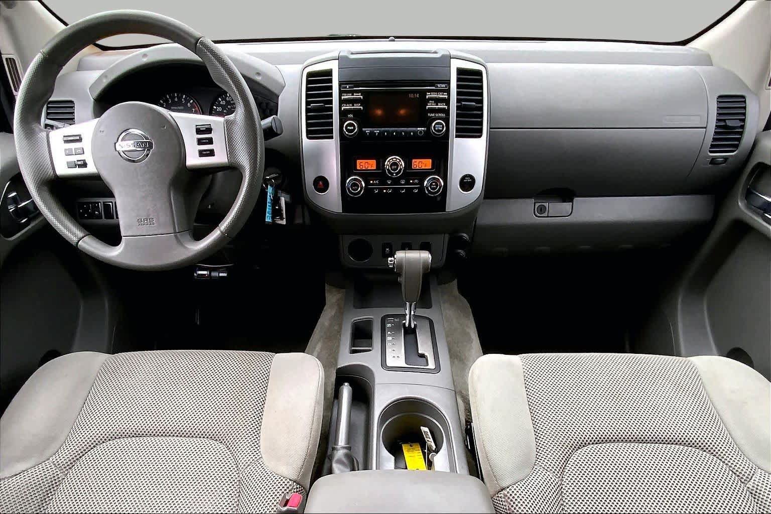 Used 2013 Nissan Frontier SV w/ SV Value Truck Pkg RWD image 14