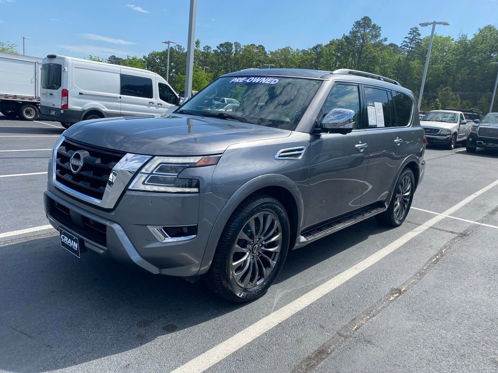 Used 2023 Nissan Armada Platinum w/ Captain's Chairs Package RWD image 3