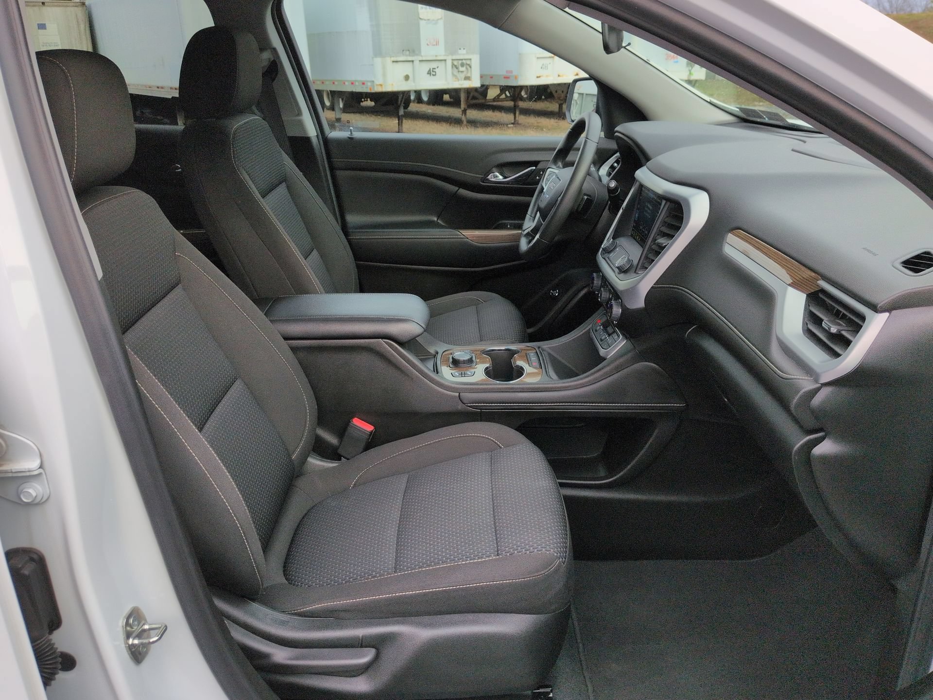 Certified 2023 GMC Acadia SLE w/ Driver Convenience Package AWD/4WD image 28