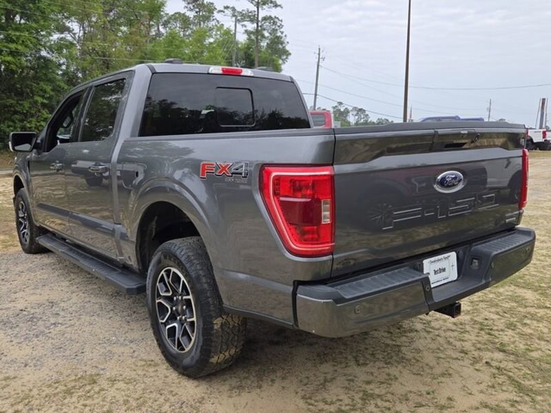 Used 2022 Ford F150 XLT w/ Equipment Group 302A High image 11